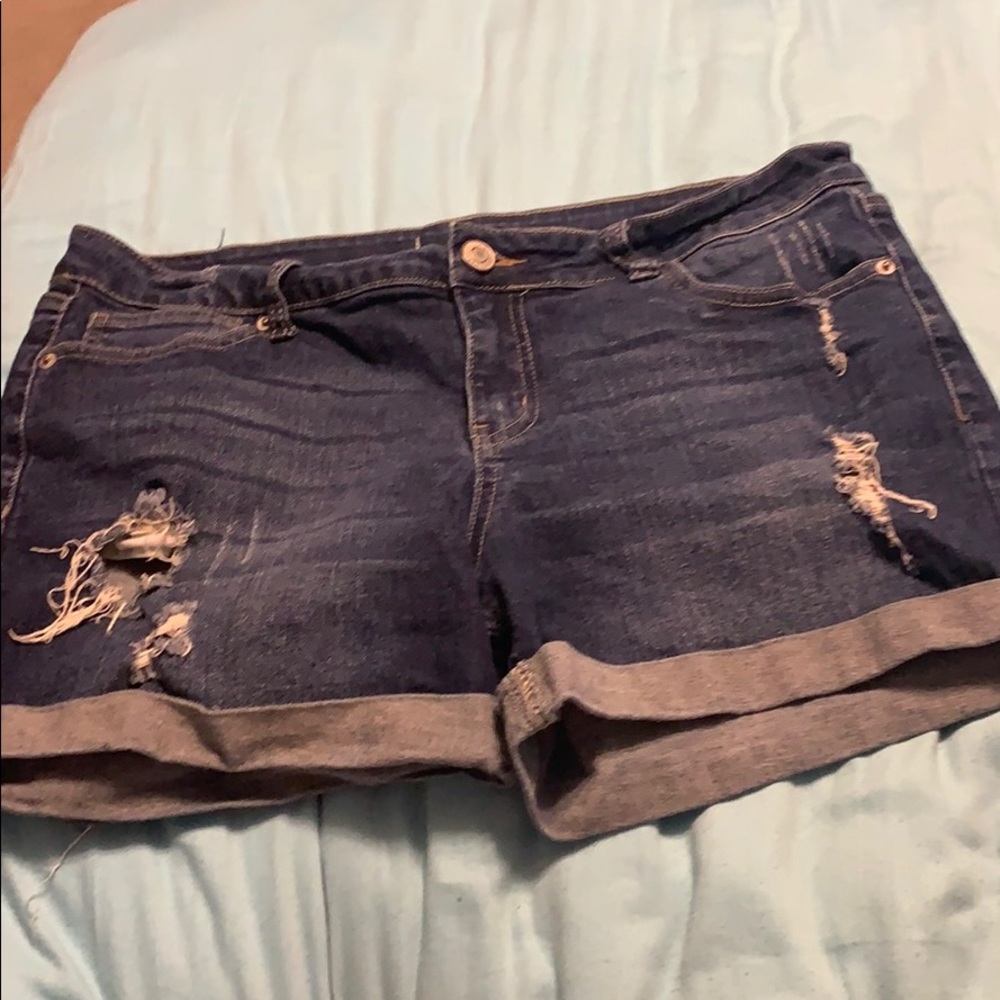 Size 13 sound girl shorts